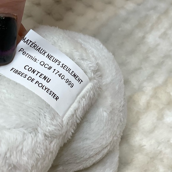 Unbranded White Plush Bunny Rabbit Embroidered Carrot Foot Stuffed Animal Toy - Picture 12 of 12